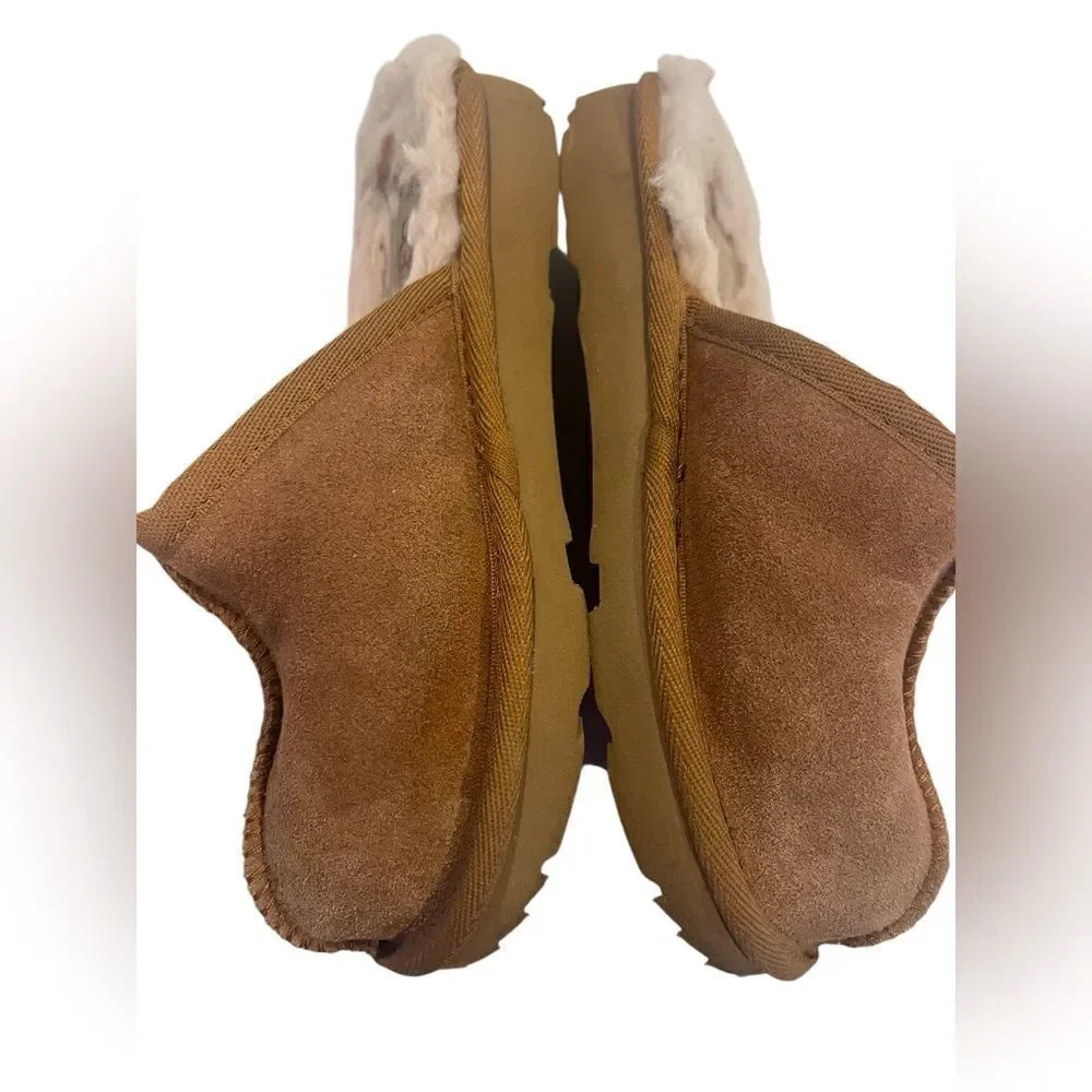 UGG Kids Keegan Slippers. Gently used.